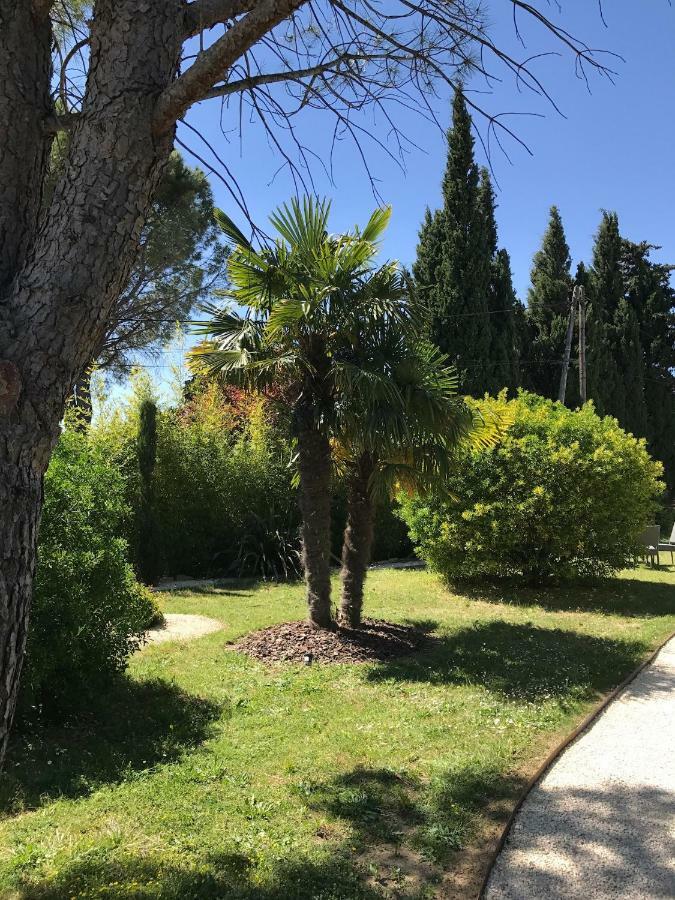 Le Cherche Midi, Entre Nimes, Le Pont Du Gard, Uzes, Arles Маргьорит Екстериор снимка